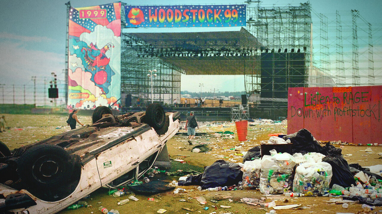 su-kien-tham-hoa-woodstock-99-poster.jpg